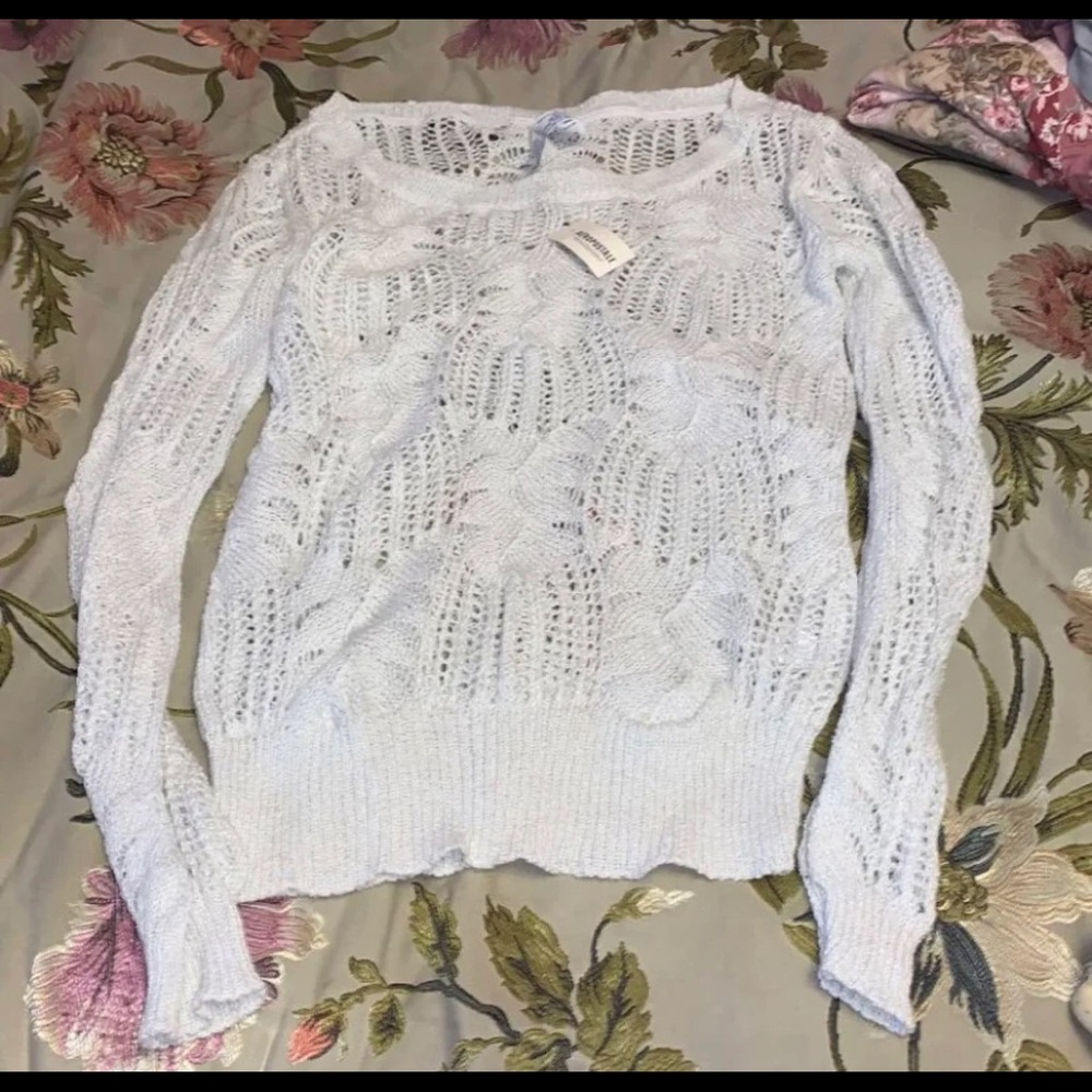 Aeropostale knit sweater white pretty top